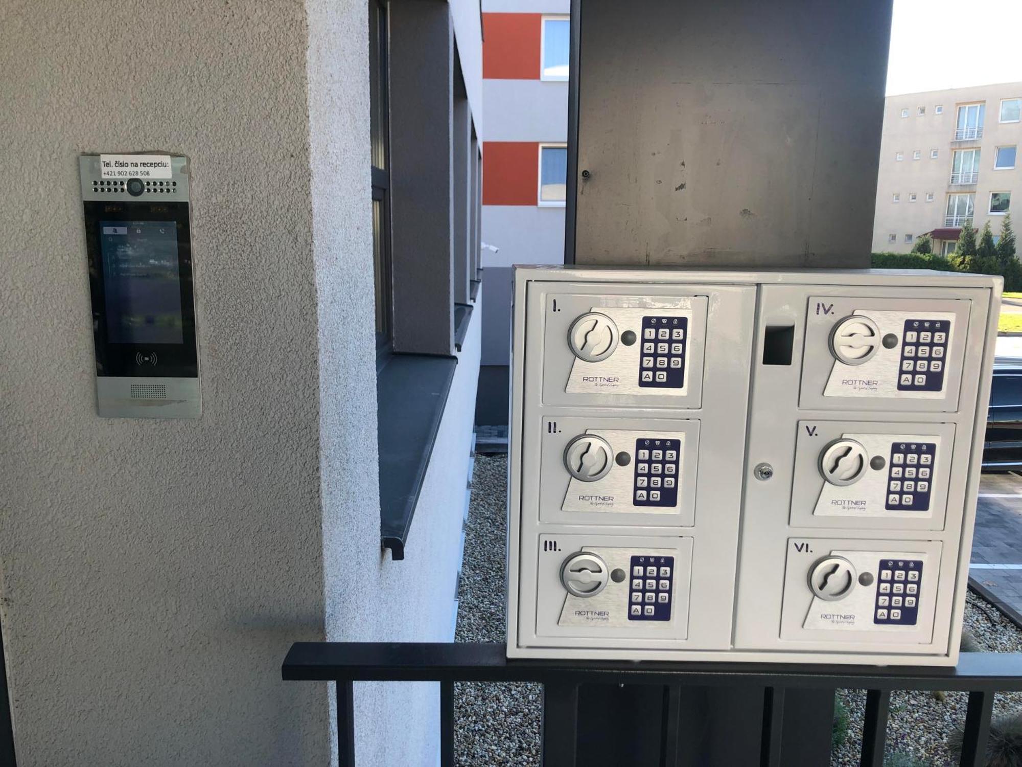 111Apartments Kösice Dış mekan fotoğraf